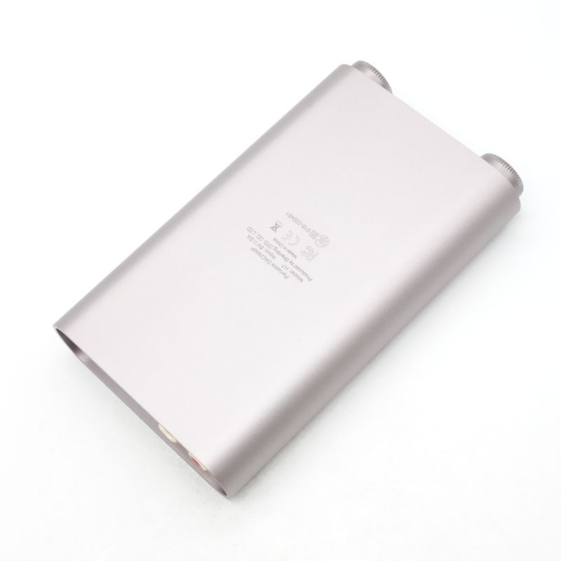 H7 Titanium（チタニウム）