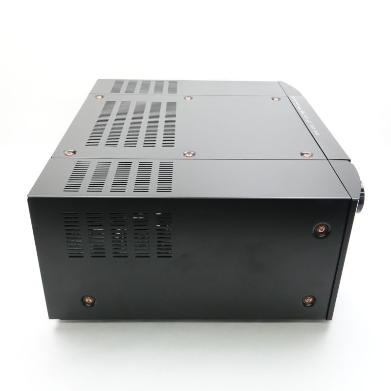 AV8801