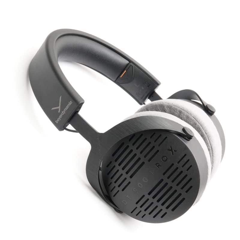 DT 900 PRO X [729906]
