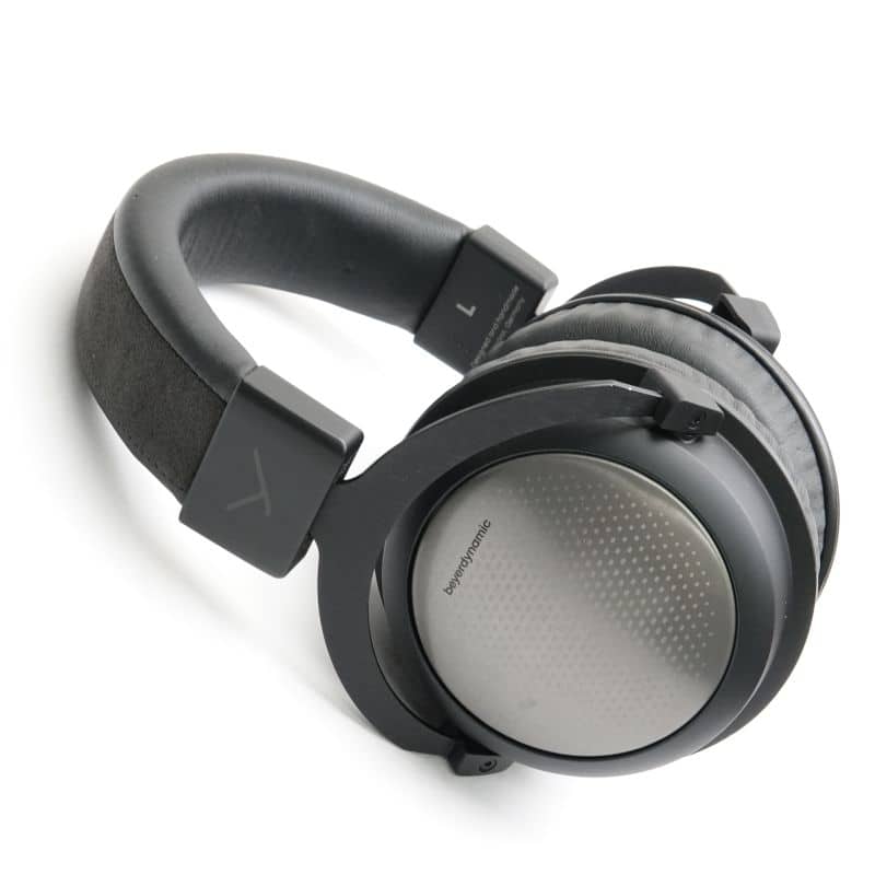 T5 (3rd generation) [717789]