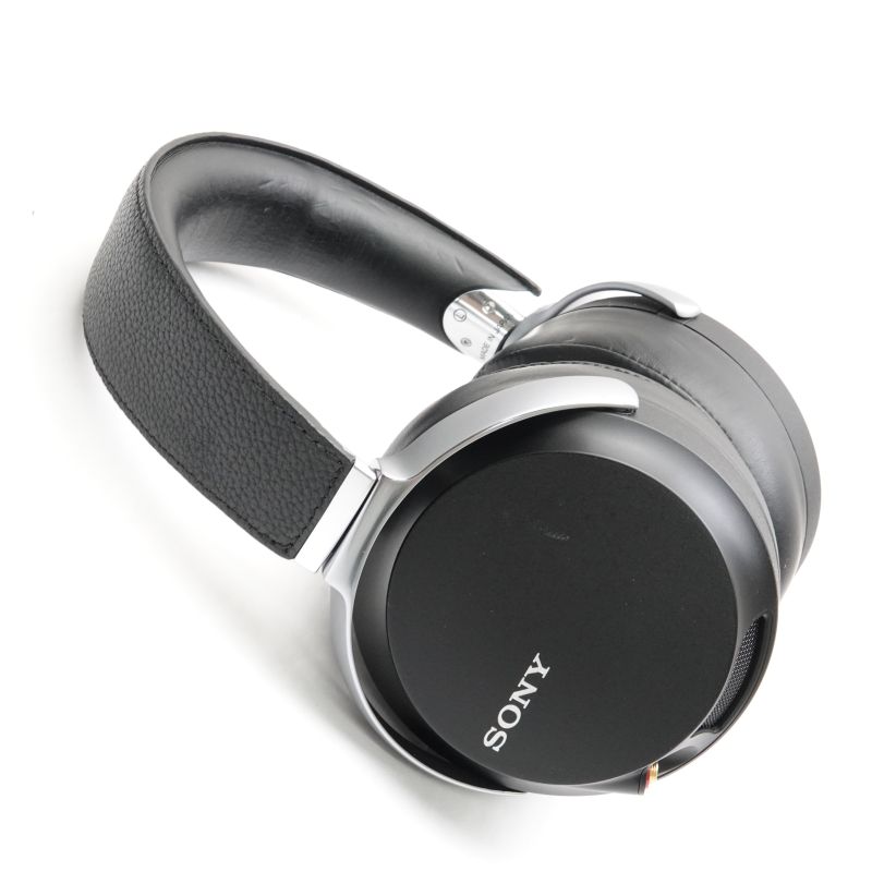 MDR-Z7
