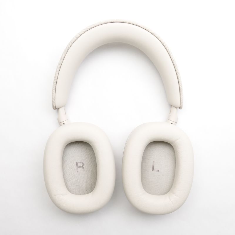 【美品】Bowers & Wilkins ワイヤレスヘッドフォン PX7S3 Bowers & Wilkins Px7 S3 [PX7S3/CW]｜新品通販フジヤエービック
