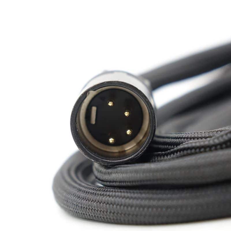 STEALTH用バランスケーブル (4PIN XLR) [VIVO SPH CABLE 4PIN XLR]