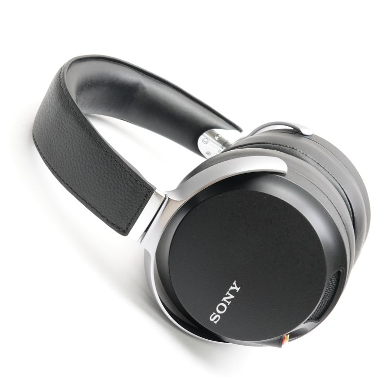 MDR-Z7