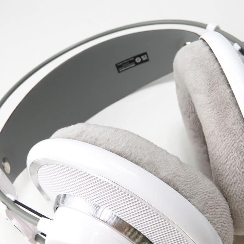AKG K701-Y3 AB+ランク 中古｜フジヤエービック