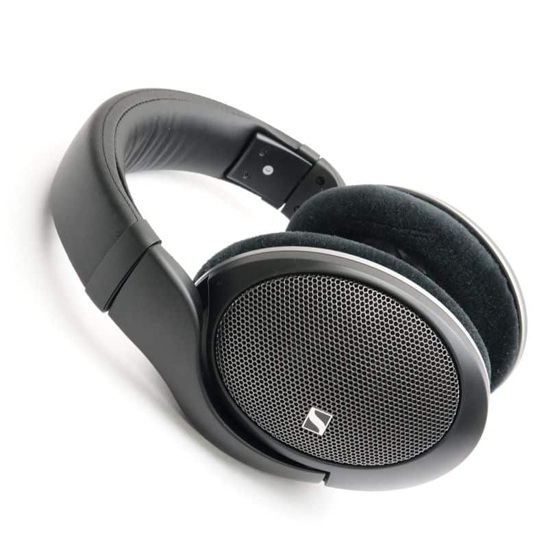 HD 550