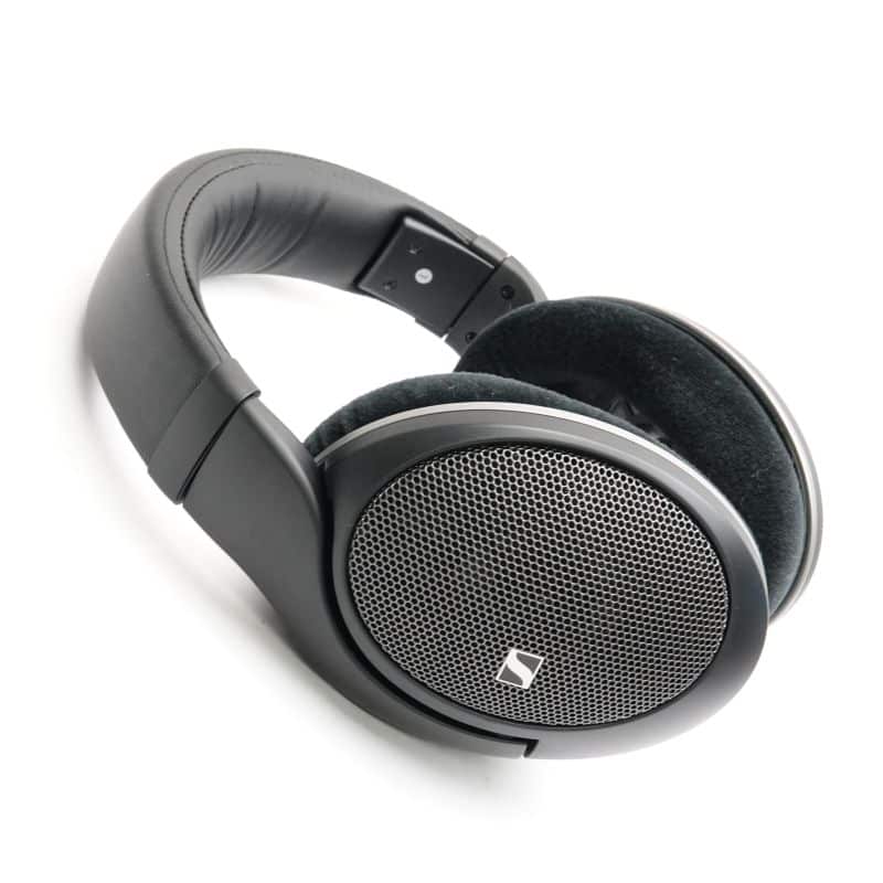 HD 550