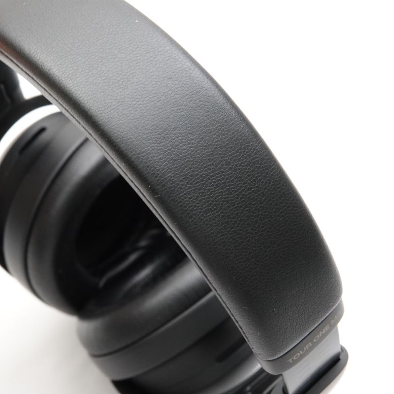 JBL Tour One M3 [JBLTOURONEM3BLK]