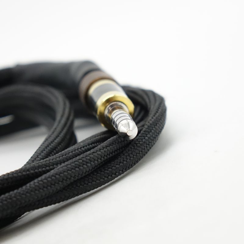 2.5mm3.5mm4.4mm組換プラグ付 [Aves 3x1]