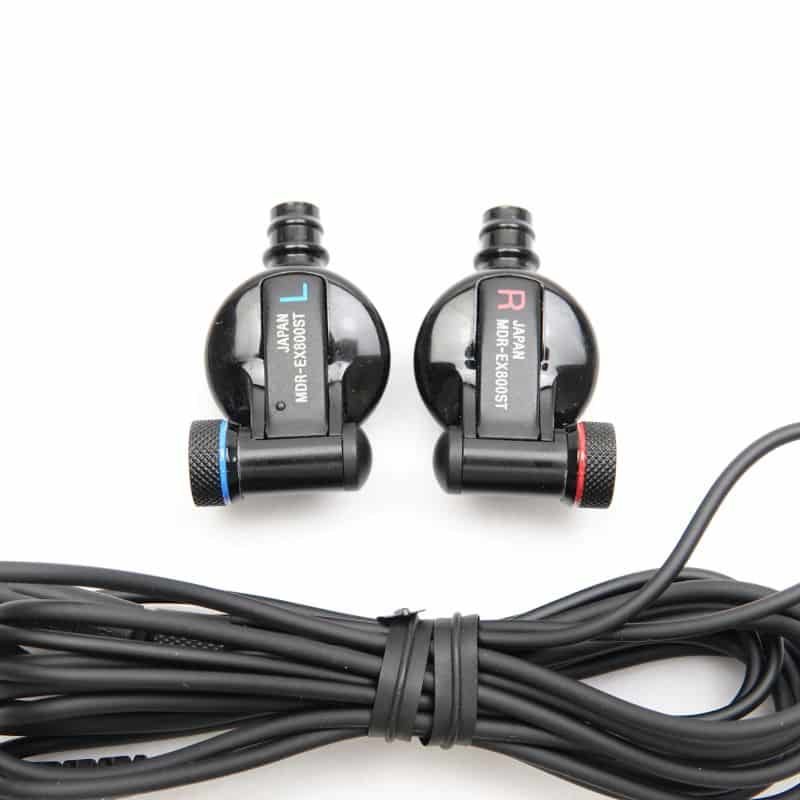 MDR-EX800ST