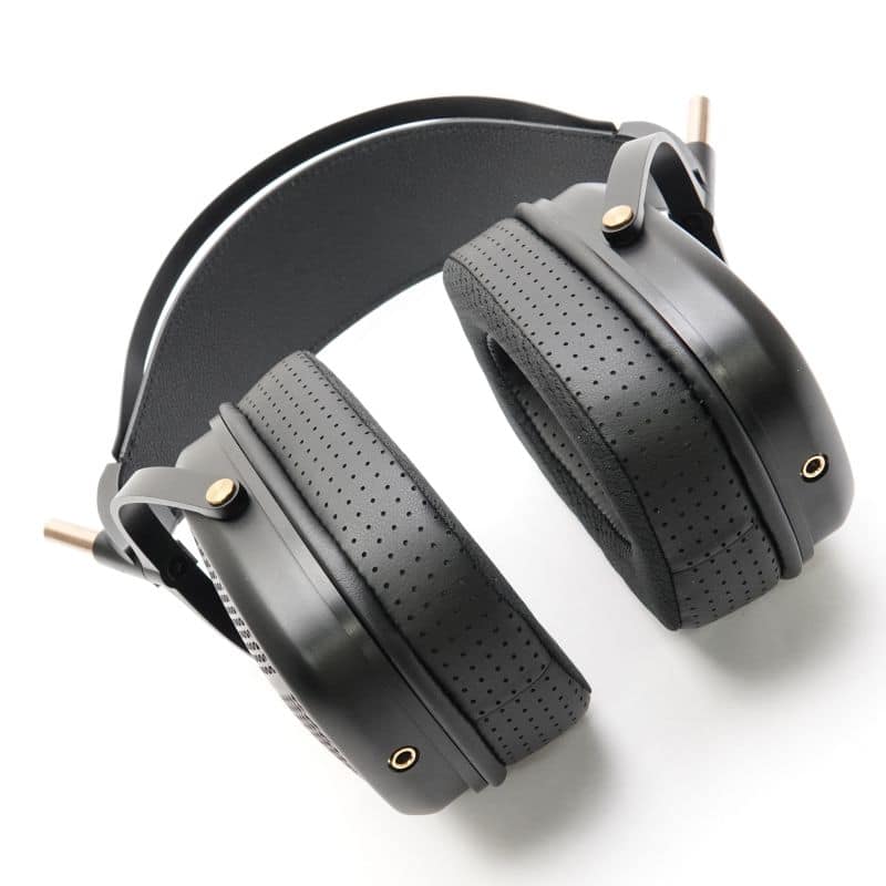 HW600