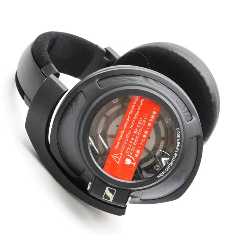 HD 820