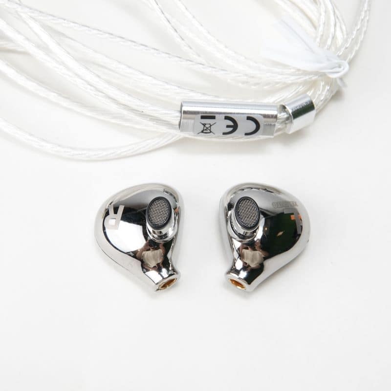 XELENTO WIRELESS JP