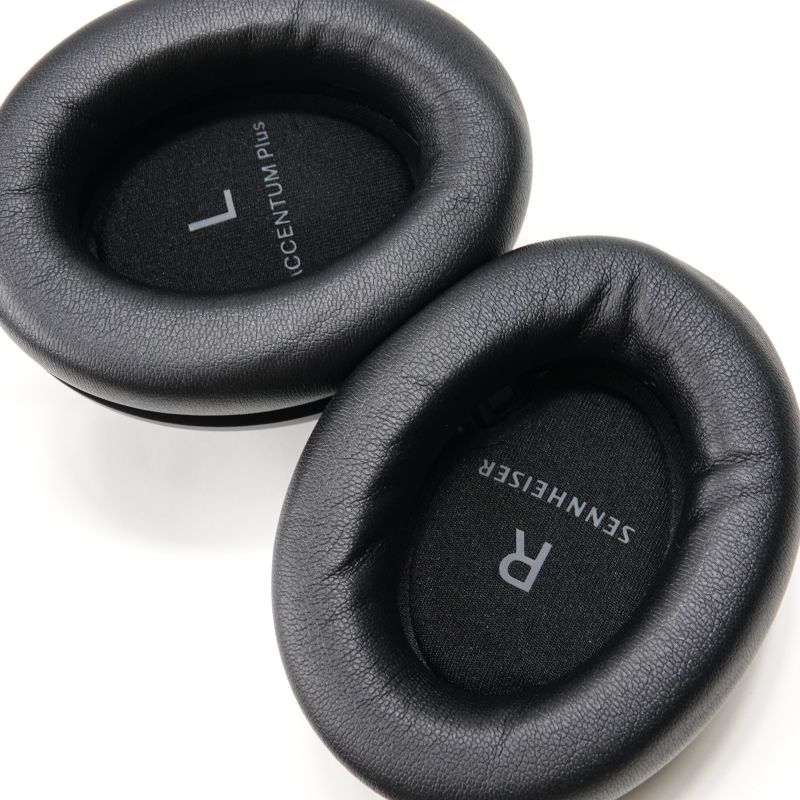 ACCENTUM Plus Wireless Black [ACPAEBT BLACK]