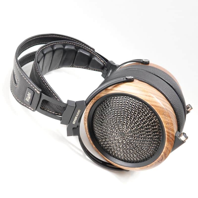 Peacock Black [SDA-PEACOCK-BLK]