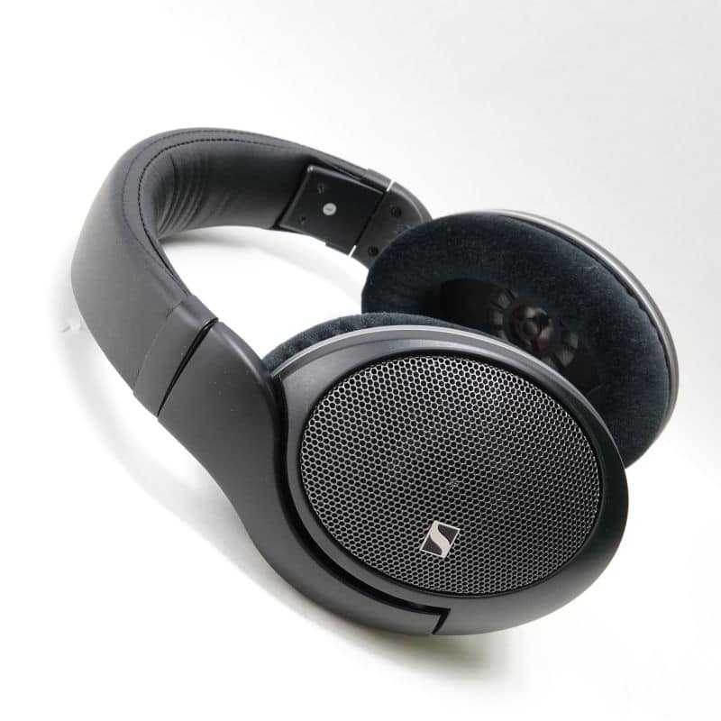 HD 550
