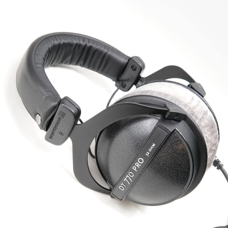 DT770PRO 32