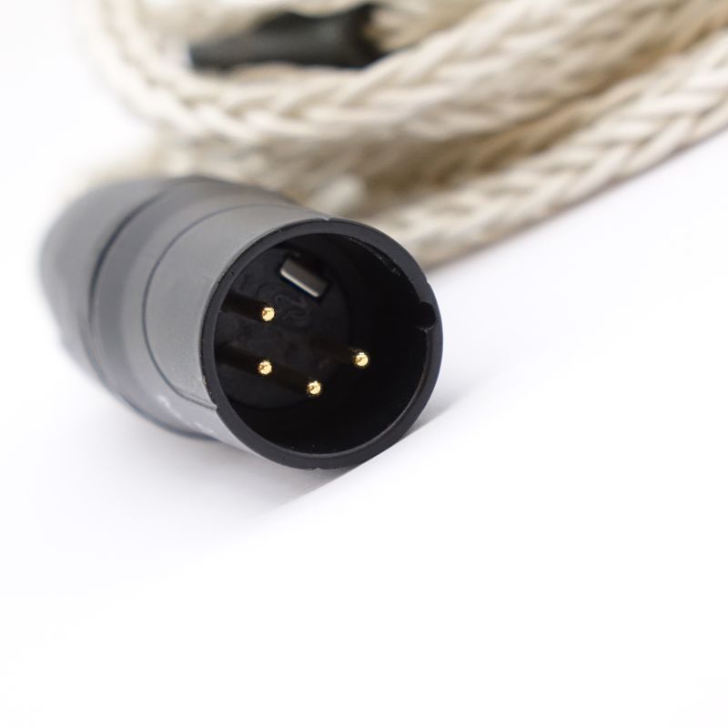 Meze Audio XLR SILVER-PLATED PCUHD [M3.5-SXLRP] AB+ランク 中古