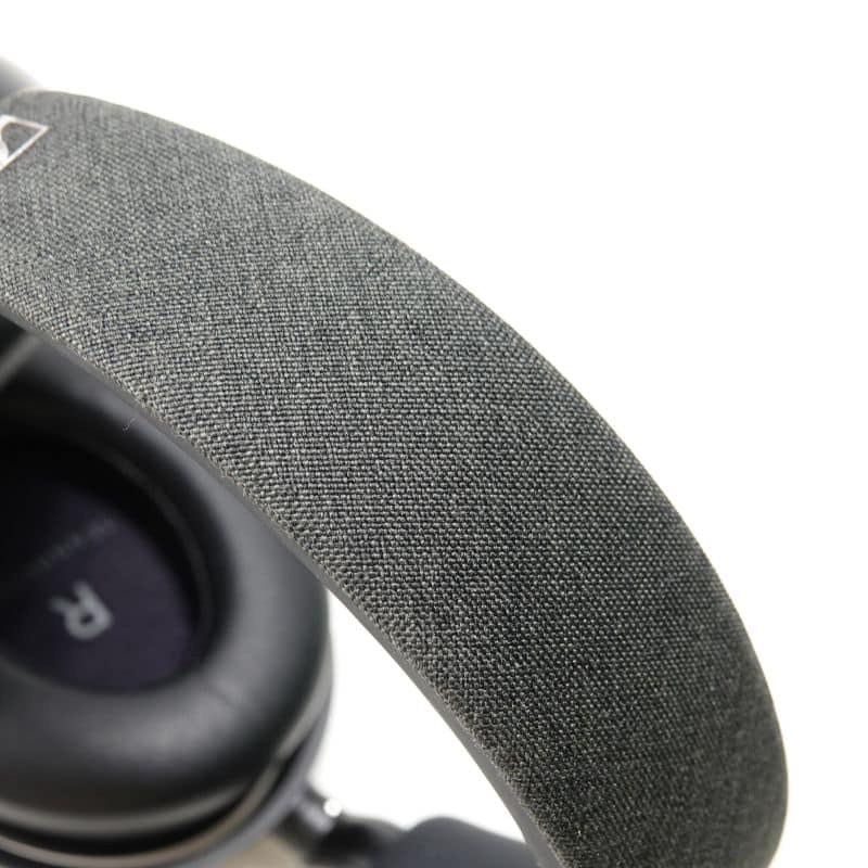 SENNHEISER MOMENTUM 4 Wireless BLACK [M4AEBT BLACK] AB+ランク 中古