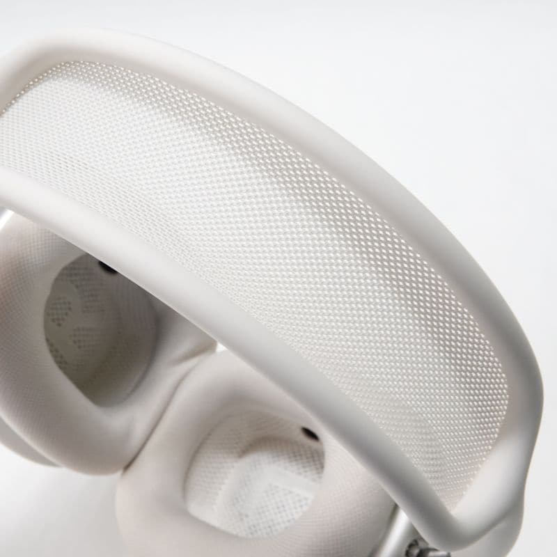 Apple AirPods Max [スターライト] [MWW53ZAA] ABランク 中古｜フジヤ