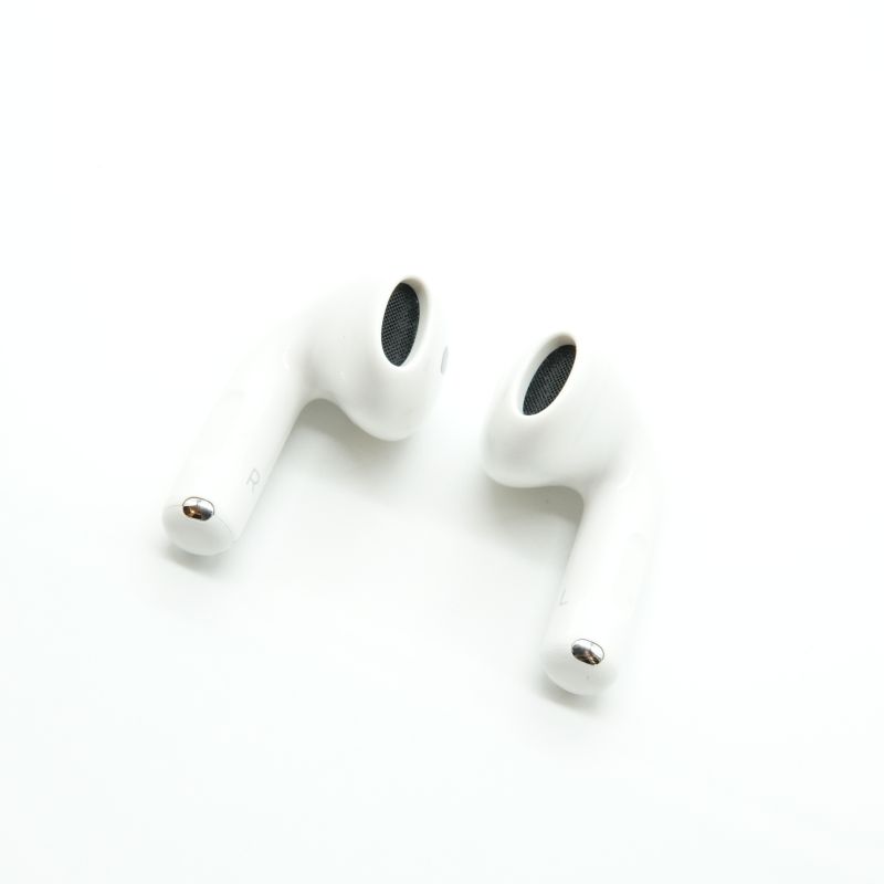 Apple AirPods 4 ANC [MXP93JA] AB-ランク 中古｜フジヤエービック