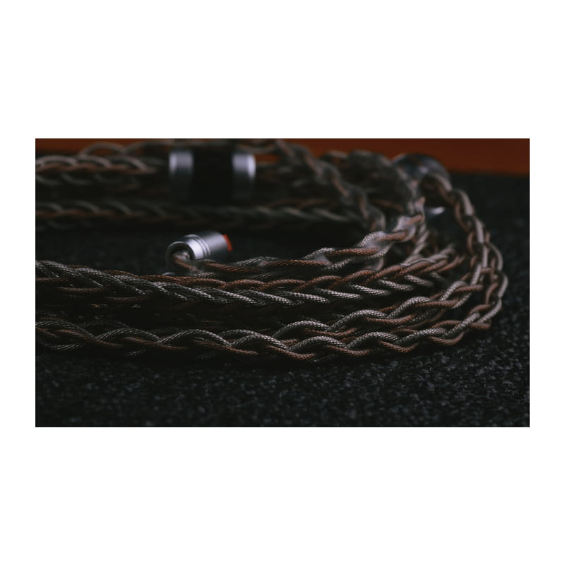 C8 (3.5mm - 2Pin)