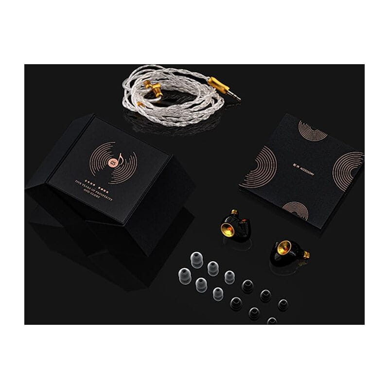 Q5 Black