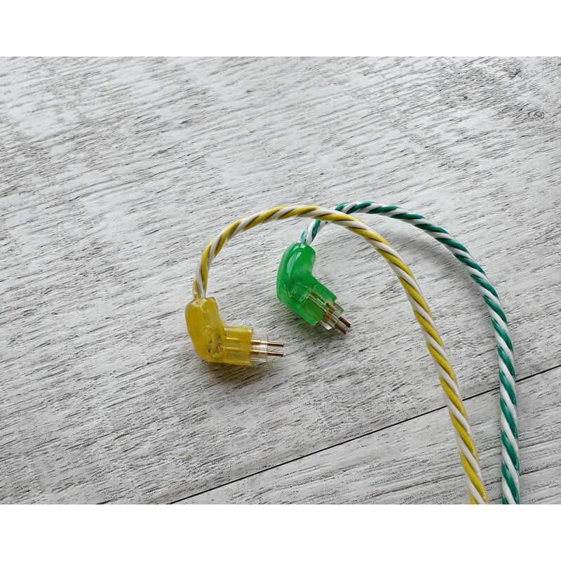 Mairegen Acht -Type Green × Yellow × White- / 4.4mm 5極 AEC製 金メッキプラグ / Custom 2pin / イヤーコネクタアートワーク