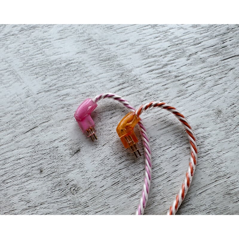 Mairegen Acht -Type Pink × Orange × White- / 4.4mm 5極 AEC製 金メッキプラグ / Custom 2pin / イヤーコネクタアートワーク