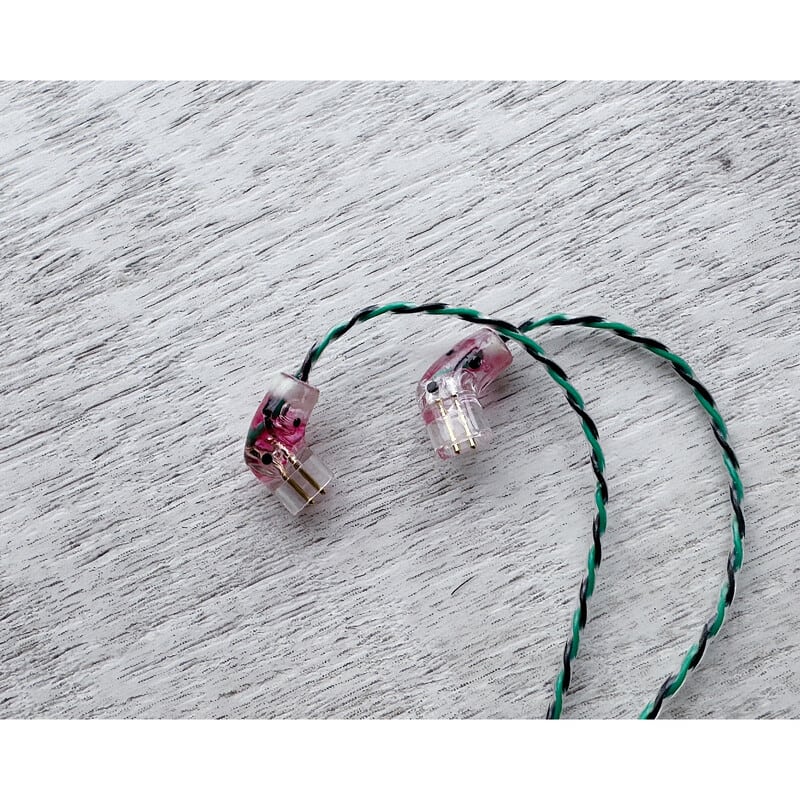 Watermelon Lily / 4.4mm 5極 AEC製 金メッキプラグ / qdc / ロゴ＆イヤーコネクタアートワーク