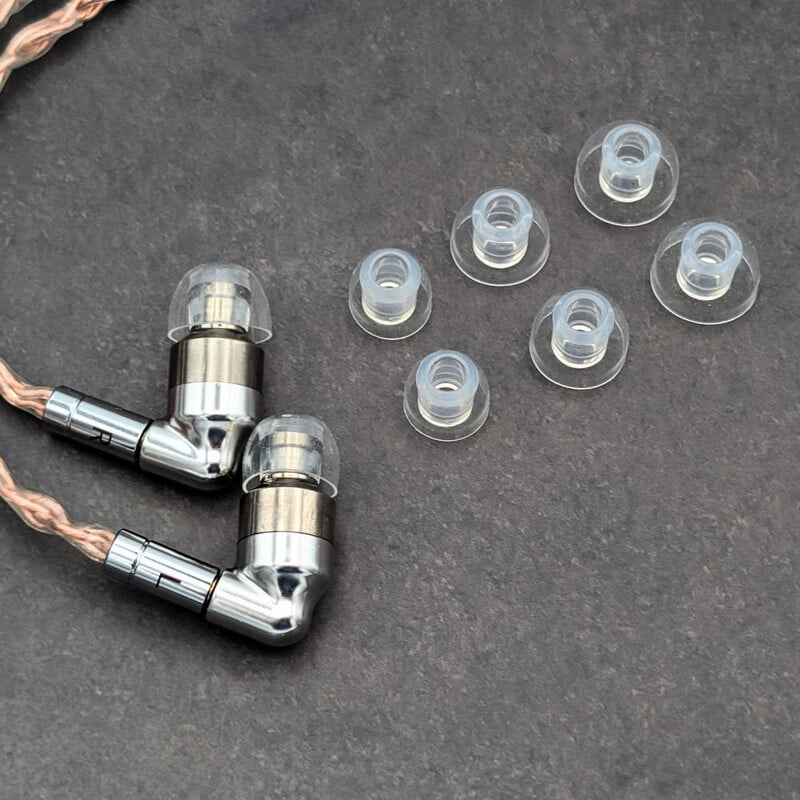 Lucent Ear Fit (M)（2025年7月25日発売予定）