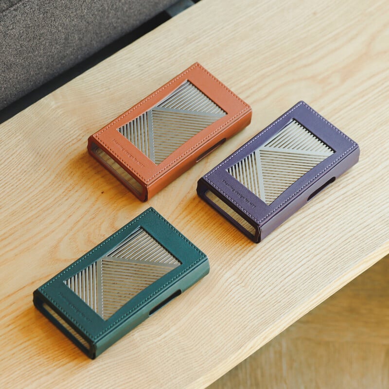 M7T 専用レザーケース Purple（2025年10月10日発売予定）