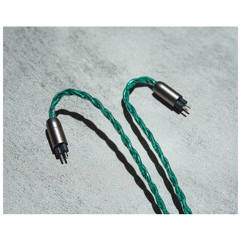 Mouton Emeraude / 4.4mm 5極 トープラ販売製 CINQBES純銅材 銀ストレートメッキプラグ / CINQBES 銀ストレートメッキ Custom 2pin / エメラルド・シングル装飾