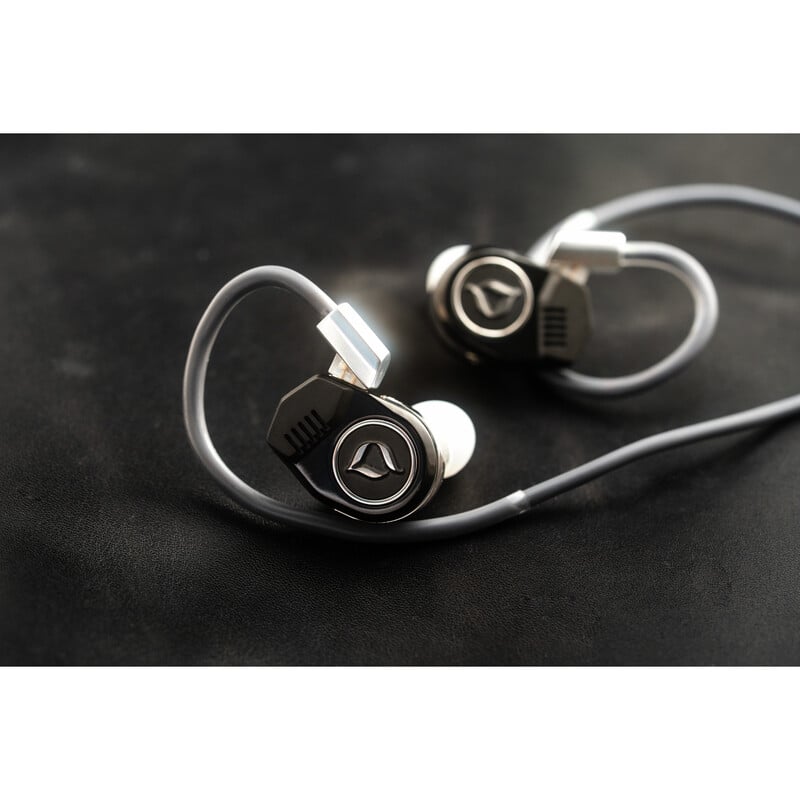 VENTURA(2025年11月7日発売予定)