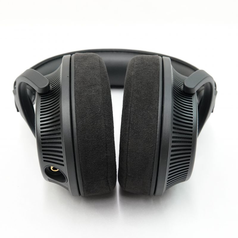 MDR-MV1