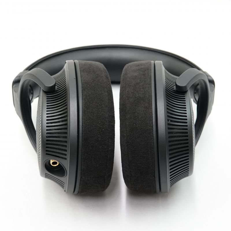 MDR-MV1