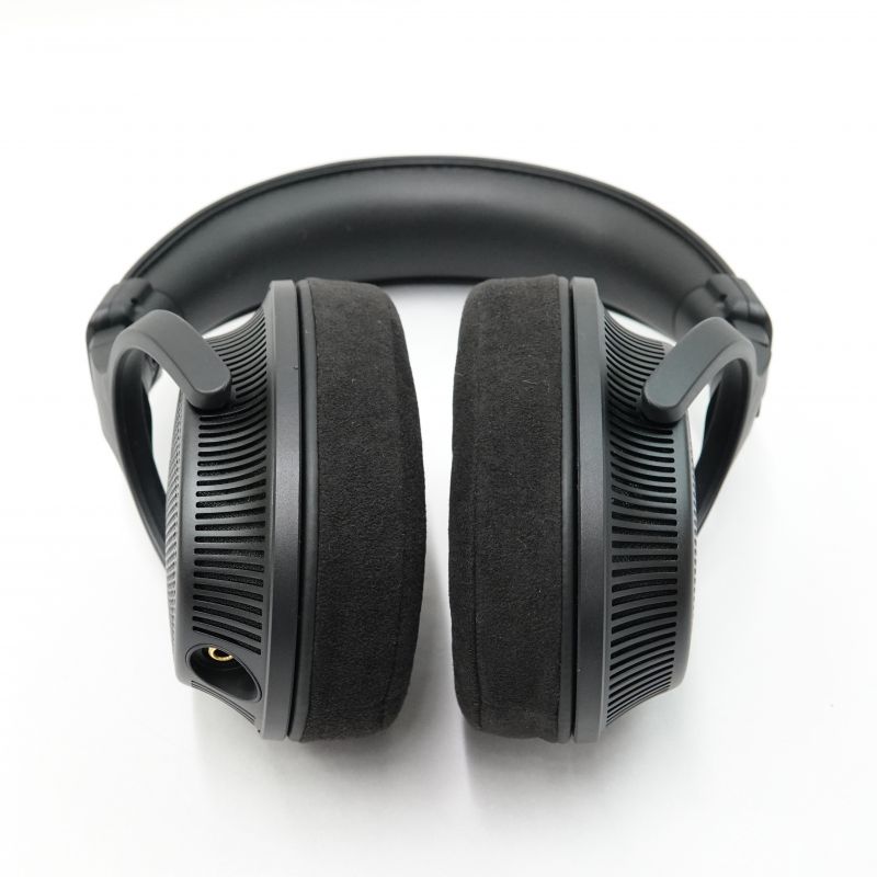 MDR-MV1