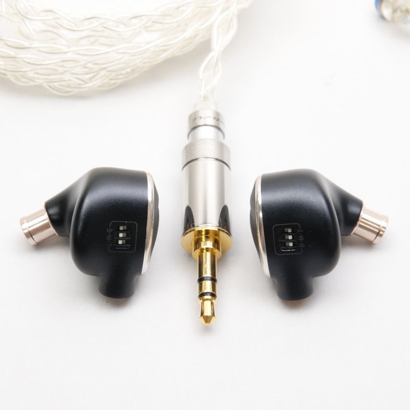 FIIO FH5s [FIO-IEM-FH5S-B] 中古 240001187095｜フジヤエービック