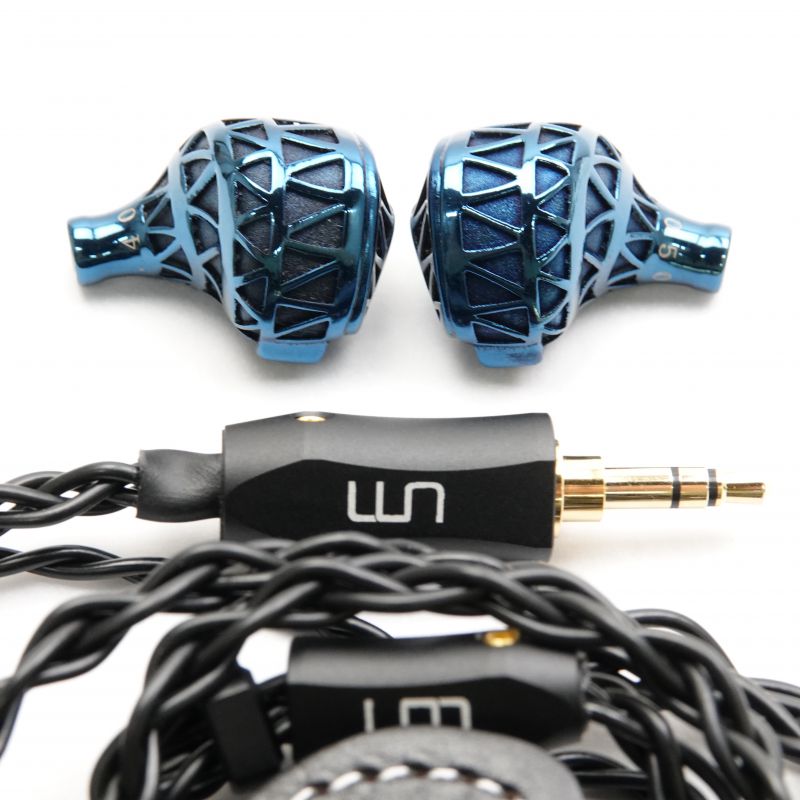 Maven Pro [UNM-0386]
