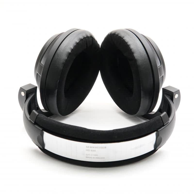HD 820