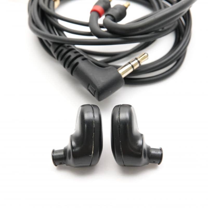 IE40PRO BLACK