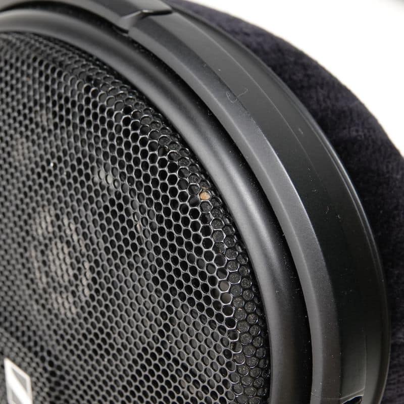 HD660S