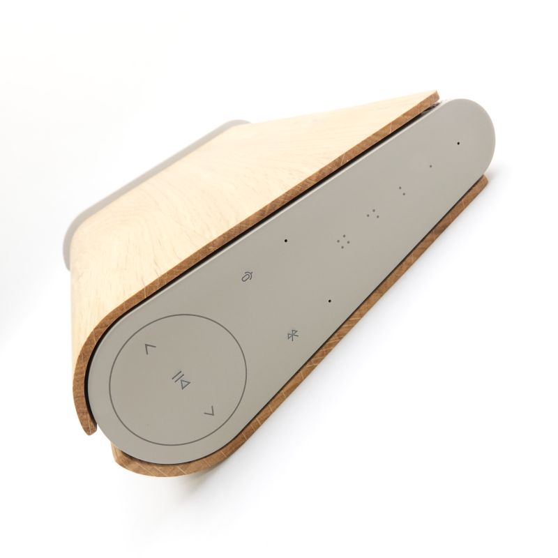 Beosound Emerge Gold Tone Alu