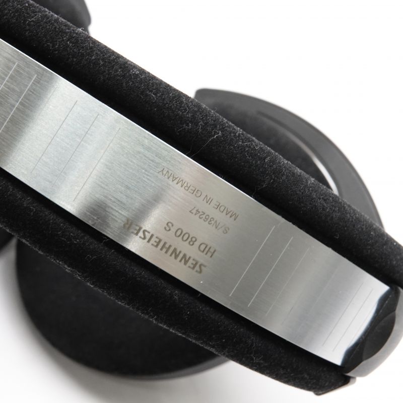 HD 800 S