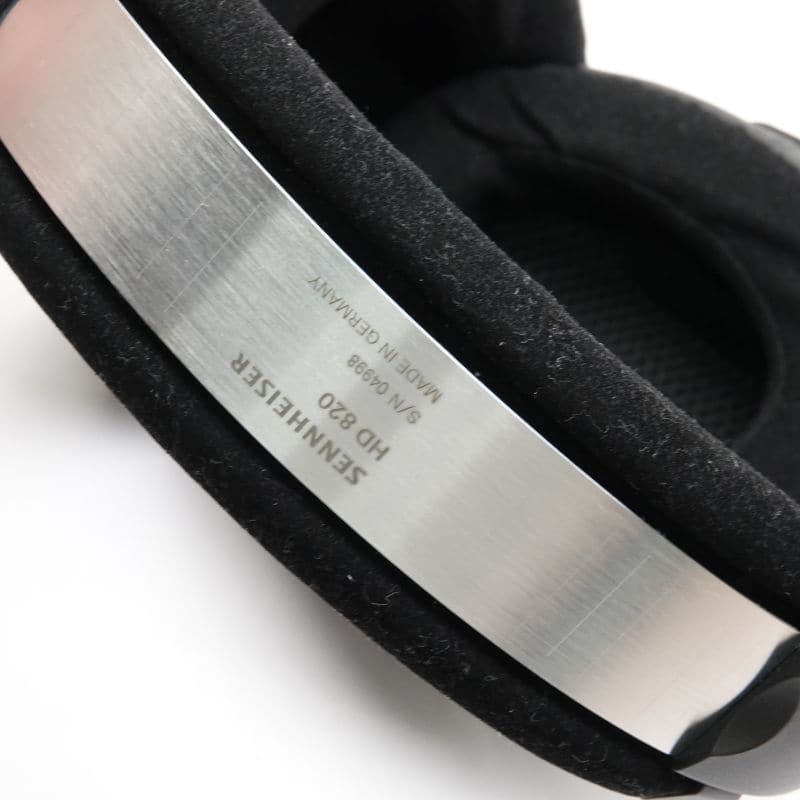 HD 820
