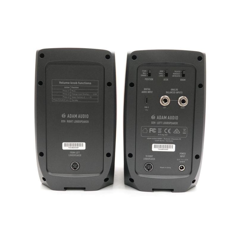 D3V/Black