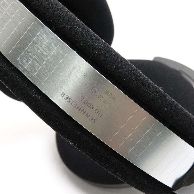 HD 800 S