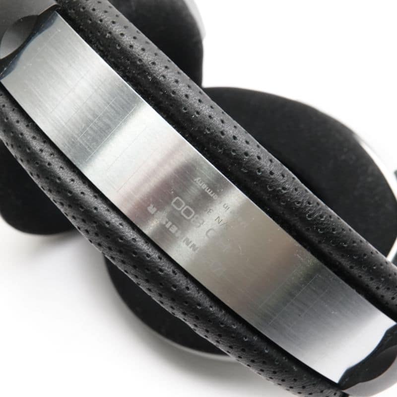 HD800