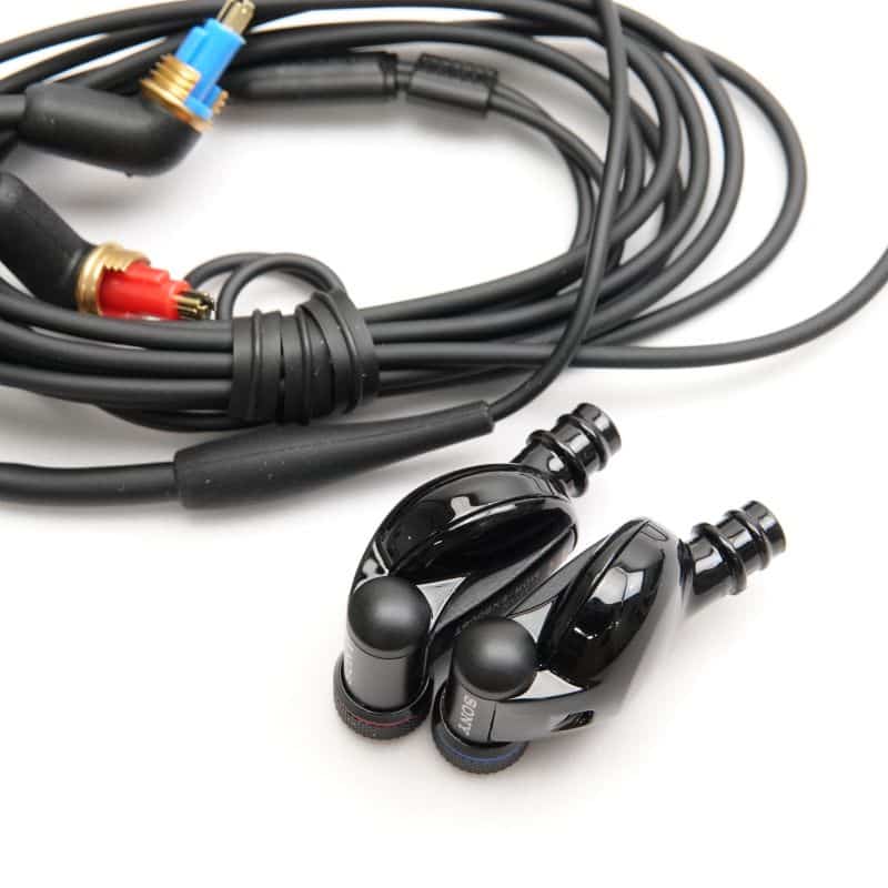 MDR-EX800ST