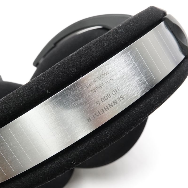 HD 800 S